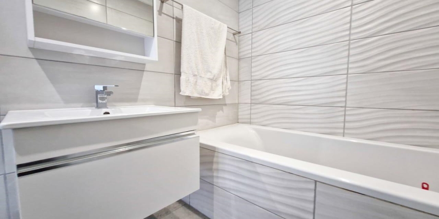 3 Bedroom Property for Sale in Santos Bay Western Cape